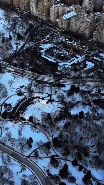 Нью-Йорк с высоты высокого дома