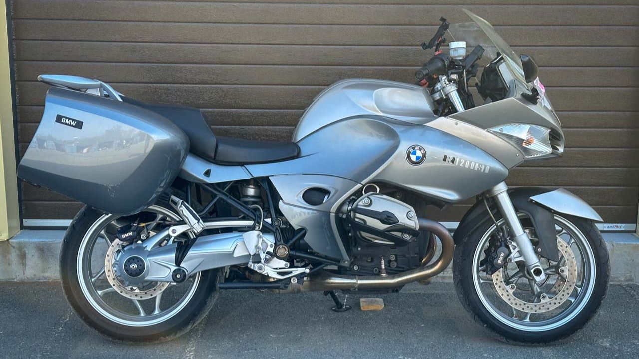 BMW R1200ST - WB10328J95ZL84523