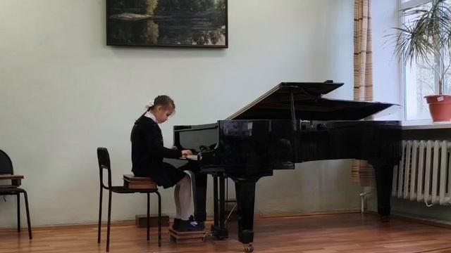 Ф.Госсек «Тамбурин», Воронина С. (3 кл.)