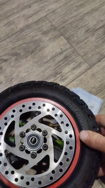 Замена переднего подшипника kugo maks.mp4