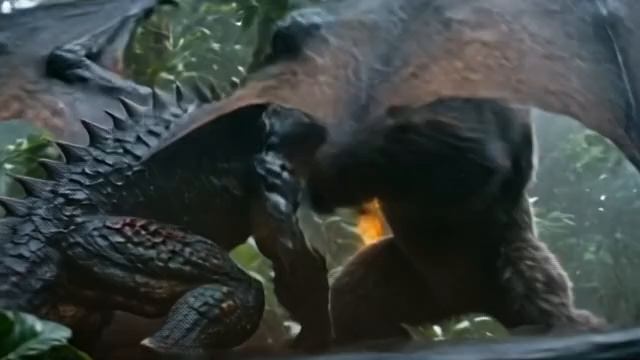 Кинг Конг против Дракона-схватка