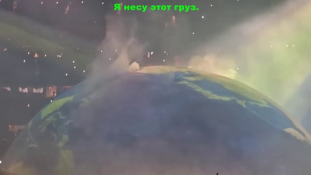 На концерте  KANYE WEST x ШАТУНОВ -  СЕДАЯ НОЧЬ