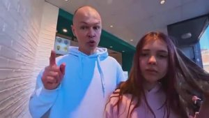 Купи всё что сможешь собрать по буквам (360p)