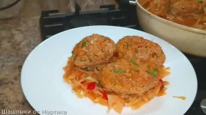 Очень сочные и нежные голубцы на сковороде.