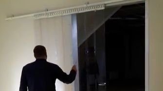 Раздвижные сдвижные откатные ПВХ завесы.