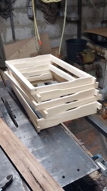 работа в мастерской