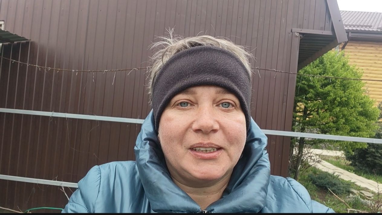 Наконец-то руки дошли до забора и шпалеры.