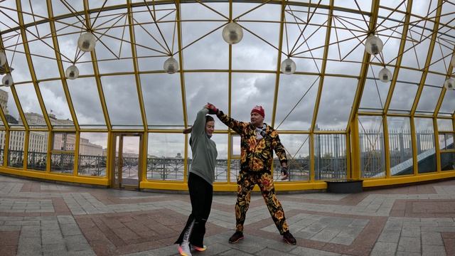 2026-04-29 1 ПАРК ГОРЬКОГО FatherSTAR ValeSTAR ACRO YOGA Exhibition Show Dance GX01205