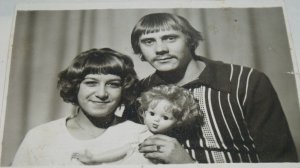 У нас 49 годовщина свадьбы.  Исполнитель   Свадебная - В белом платье ты,небесной красоты..