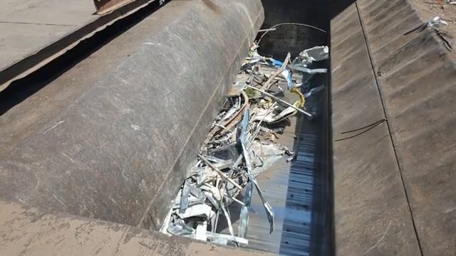 Пресс-ножницы Louritex 1300Т с боковым прессованием