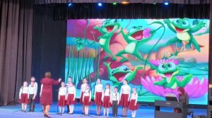 муз.Ирины Хрисаниди «Лягушачий концерт»
Хор младших классов ДШИ 2 г.Ровеньки.