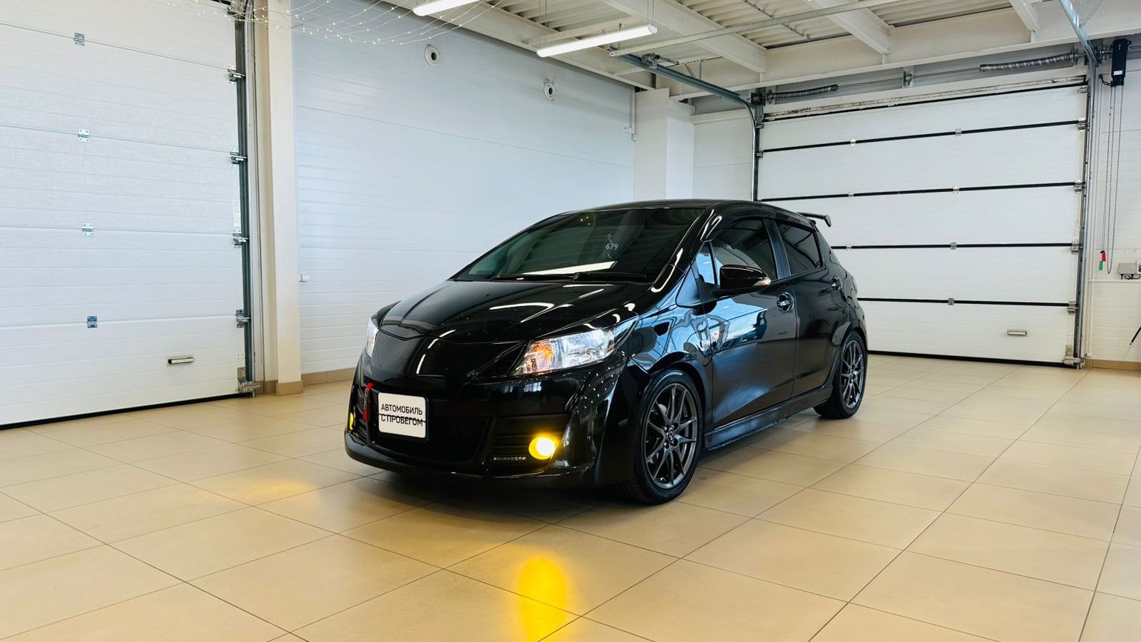 Toyota Vitz, 2014 год