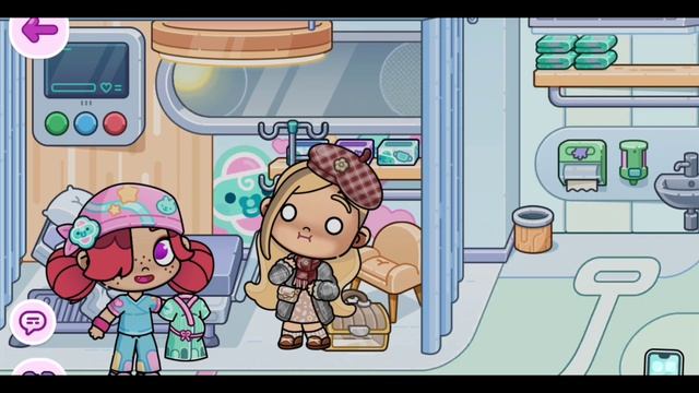 Элизабет родила Хлою и Хел.