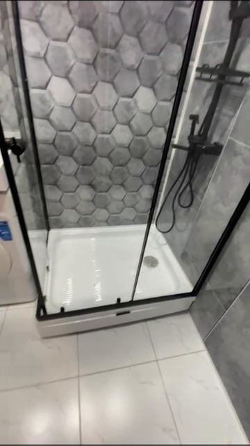 Ремонт ванной комнаты панелями ПВХ Отражение2