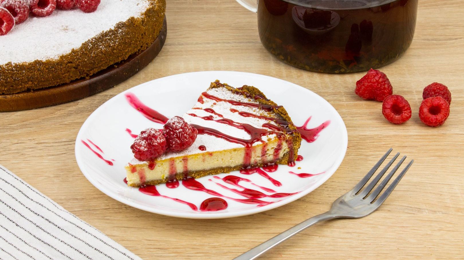 Чизкейк из рикотты с малиной