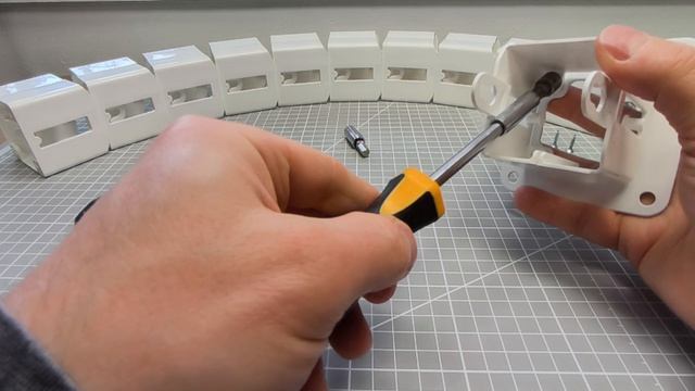 КВАДРАТНЫЙ белый сборка основания УДАВ