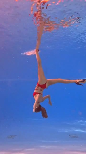 Бриллианты  Подводный танец