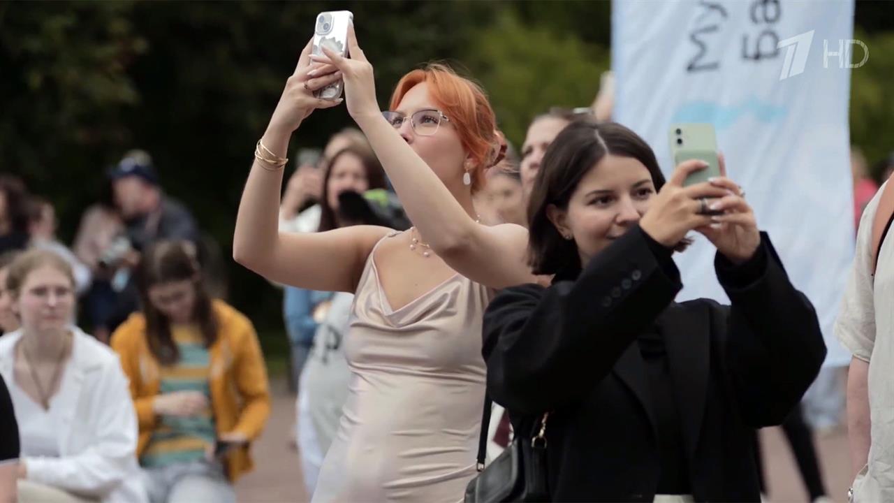 Несколько сотен проектов со всей страны получили поддержку Президентского фонда культурных инициатив