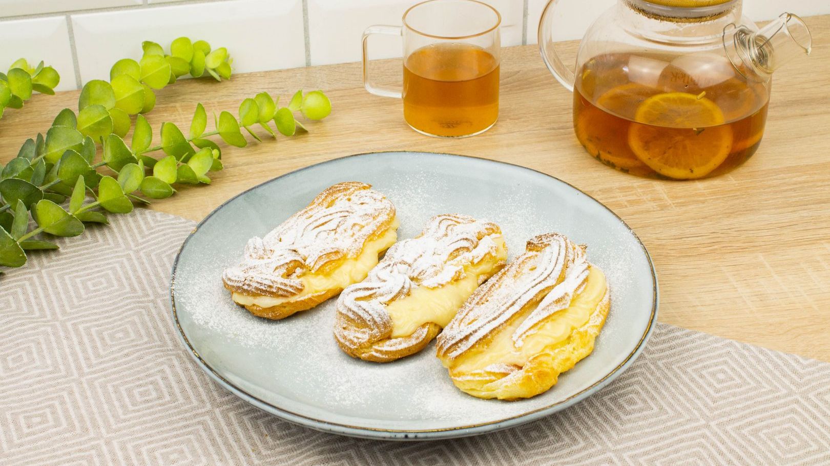 Ванильные эклеры