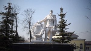 «Поклонимся великим тем годам»