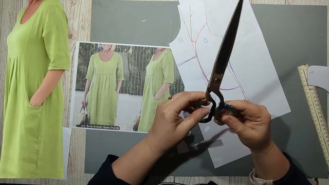 Моделирование. Идеальное платье для женщин 50+ и не только. Выкройка № 2057.