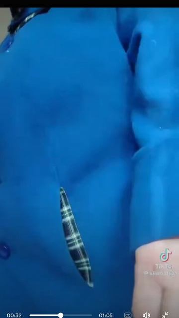 бабушка обжигает