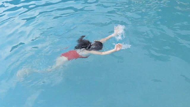 Вода бассейна