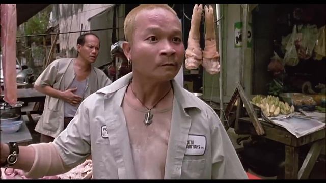 Ong Bak _ Chased Through Bangkok