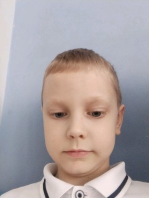 я смотрю как Макар играет часть 2