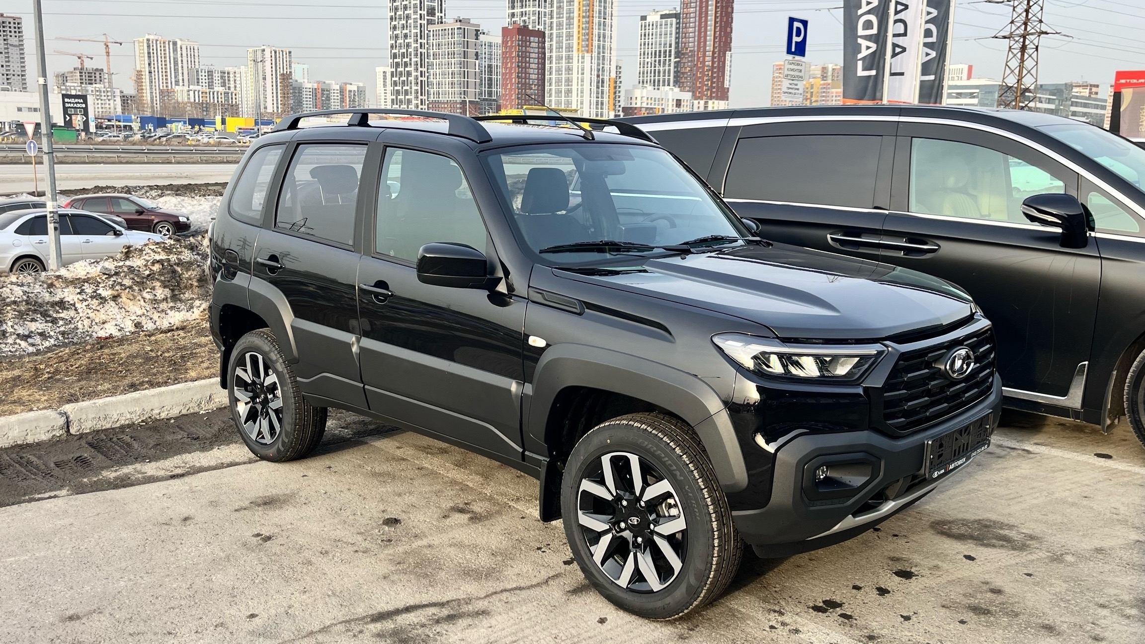 Niva travel 1.8 техно 2026г.в.