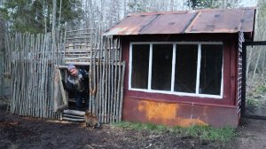 Строю Закрытый Выгул для Куриц!