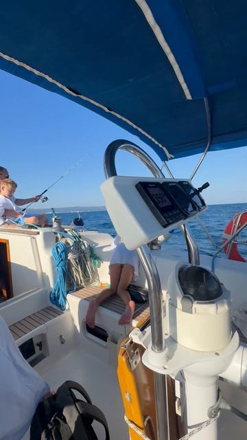 Soben Yachting: VIP аренда яхты Несебр и Святой Влас. Фотосессия на парусной яхте в Болгарии 2026