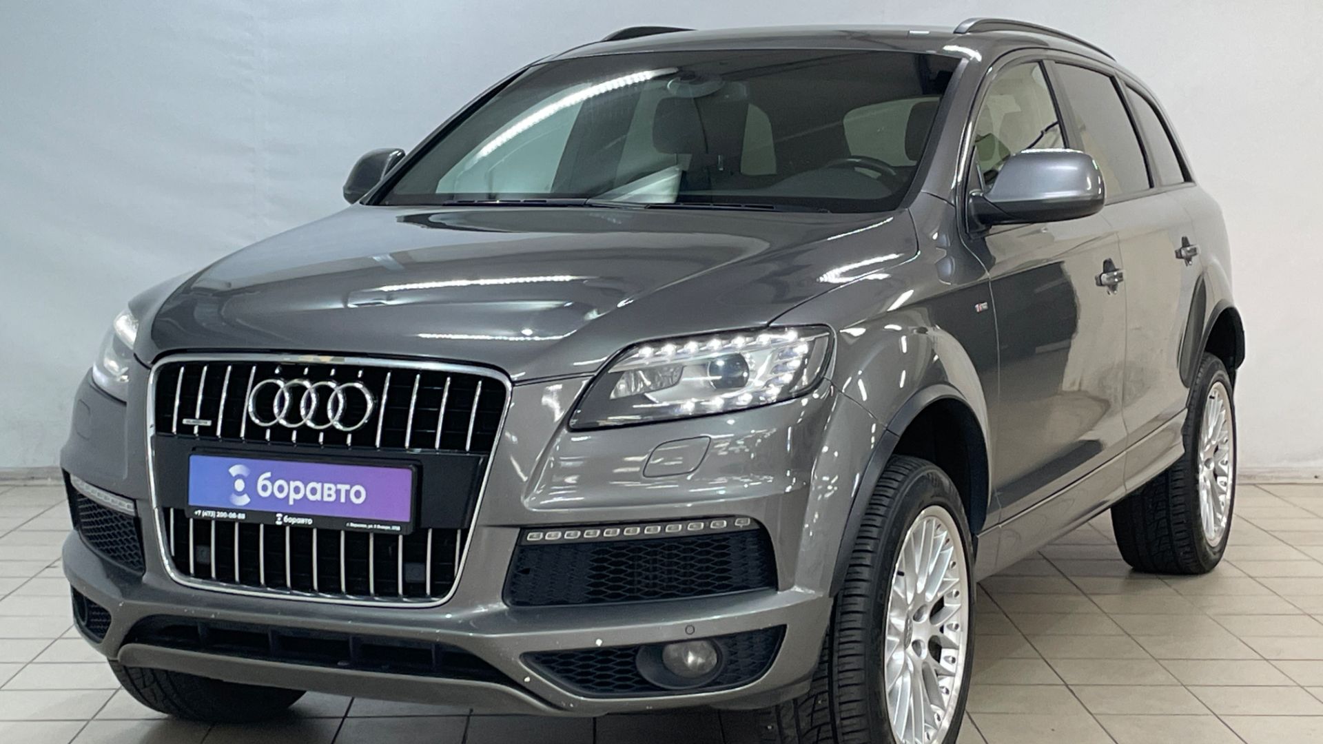 AUDI Q7