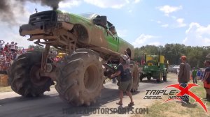 Кто тут главный тягач? Перетягивания  грузовиков.