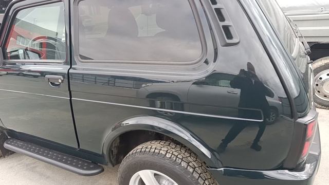 Нина Легенд