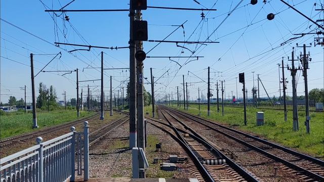 Платформа Шушары под стук колес: пригородный подвижной состав в тактовом движении