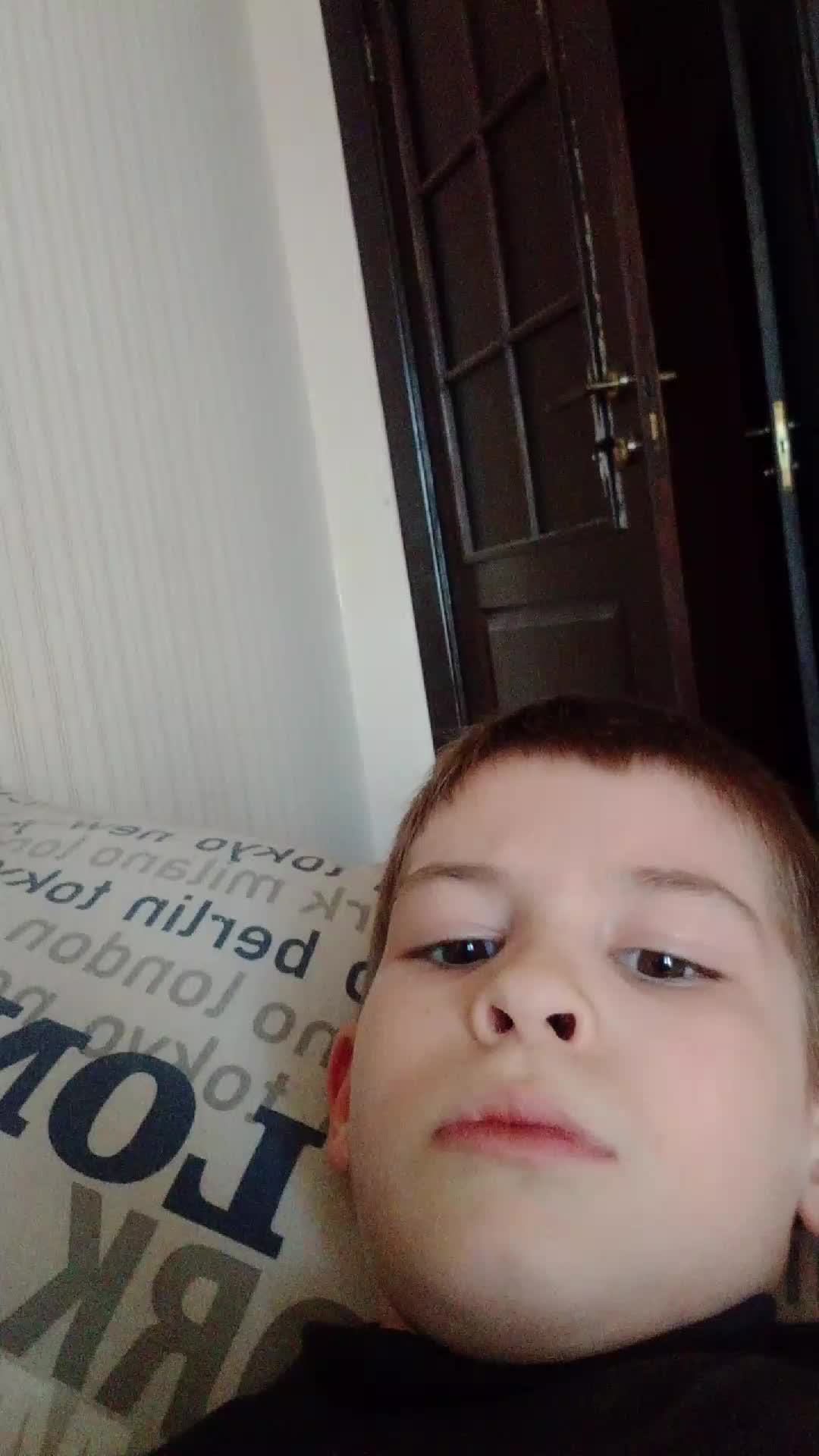 я ударился больно.