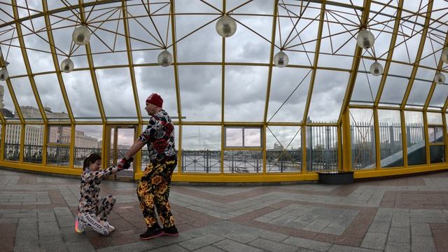 2026-04-29 4 ПАРК ГОРЬКОГО FatherSTAR ValeSTAR ACRO YOGA Exhibition Show Dance GX01205