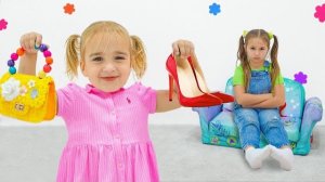 Алиса и Николь хотят одинаковые платье. Майкл шьет одинаковое платье для Николь.