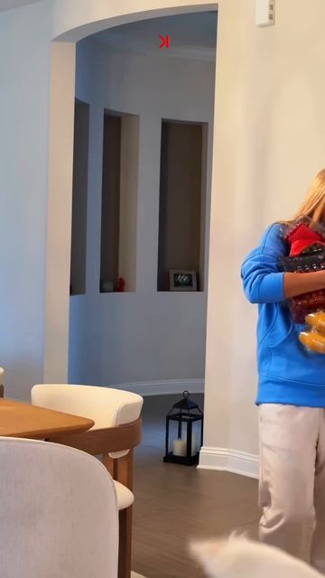 Я Кристина Рамирез. Подписывайся, если тебе близка тема проф,  развития и раскрытия потенциала.