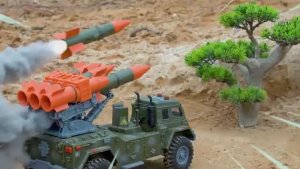 Машинки для малышей и детей. Машинки едут на задание и отбиваются ракетами. Мультик про машинки.