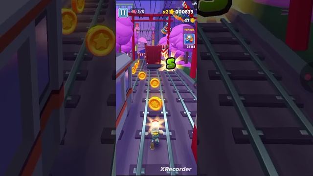 играю в Сафи серфи