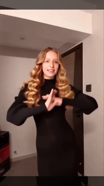 苏公堤 Dj动感版 
黄伊宁