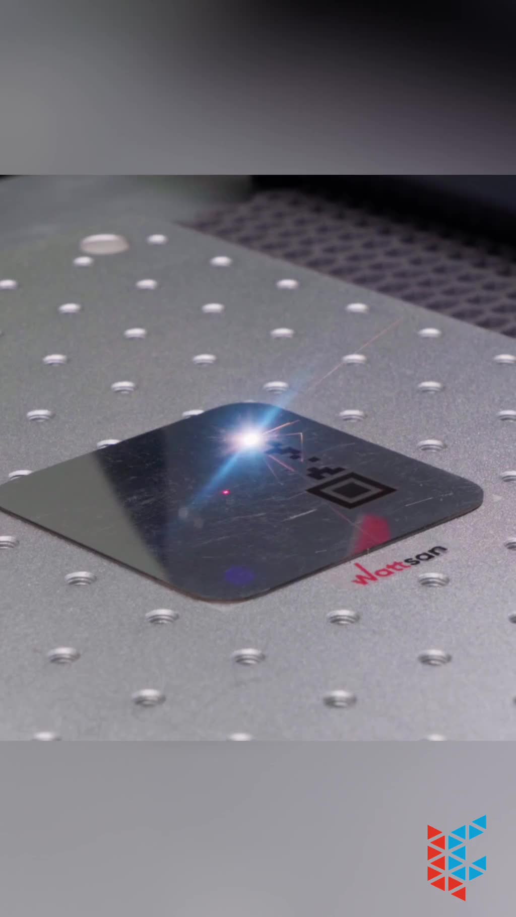 Лазерная гравировка: секрет глубины и цвета