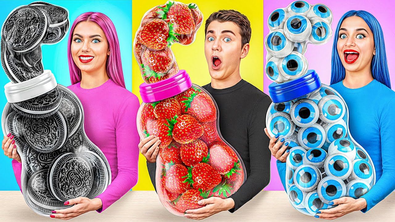 24 Часа Едим Еду Одного Цвета Челлендж  Война Пранков от Jelly DO Challenge