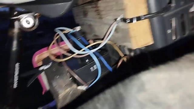 Lada Granta установили рычаг на коробке передач заменил пластину ручник работает отлично готово