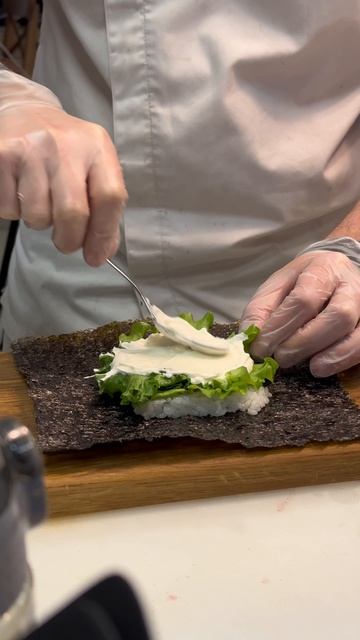 Крутышка с курицей: Онигири