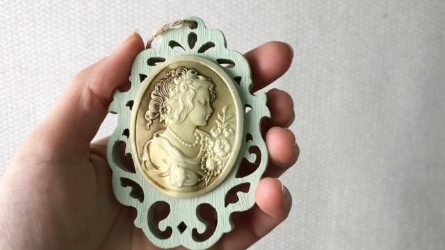 Ёлочное украшение-подвеска КАМЕЯ дерево 6.5х9 см 50905-040