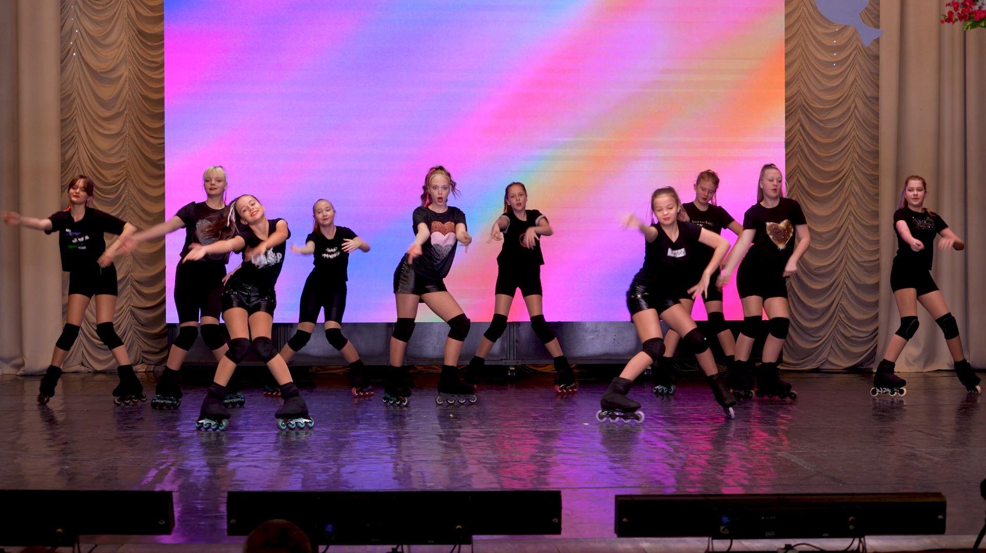 Театр танца на роликах 