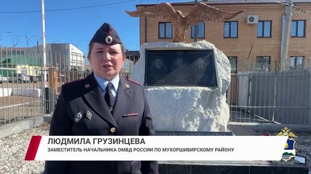 В сюрреалистичную ситуацию попали сотрудники дорожной полиции